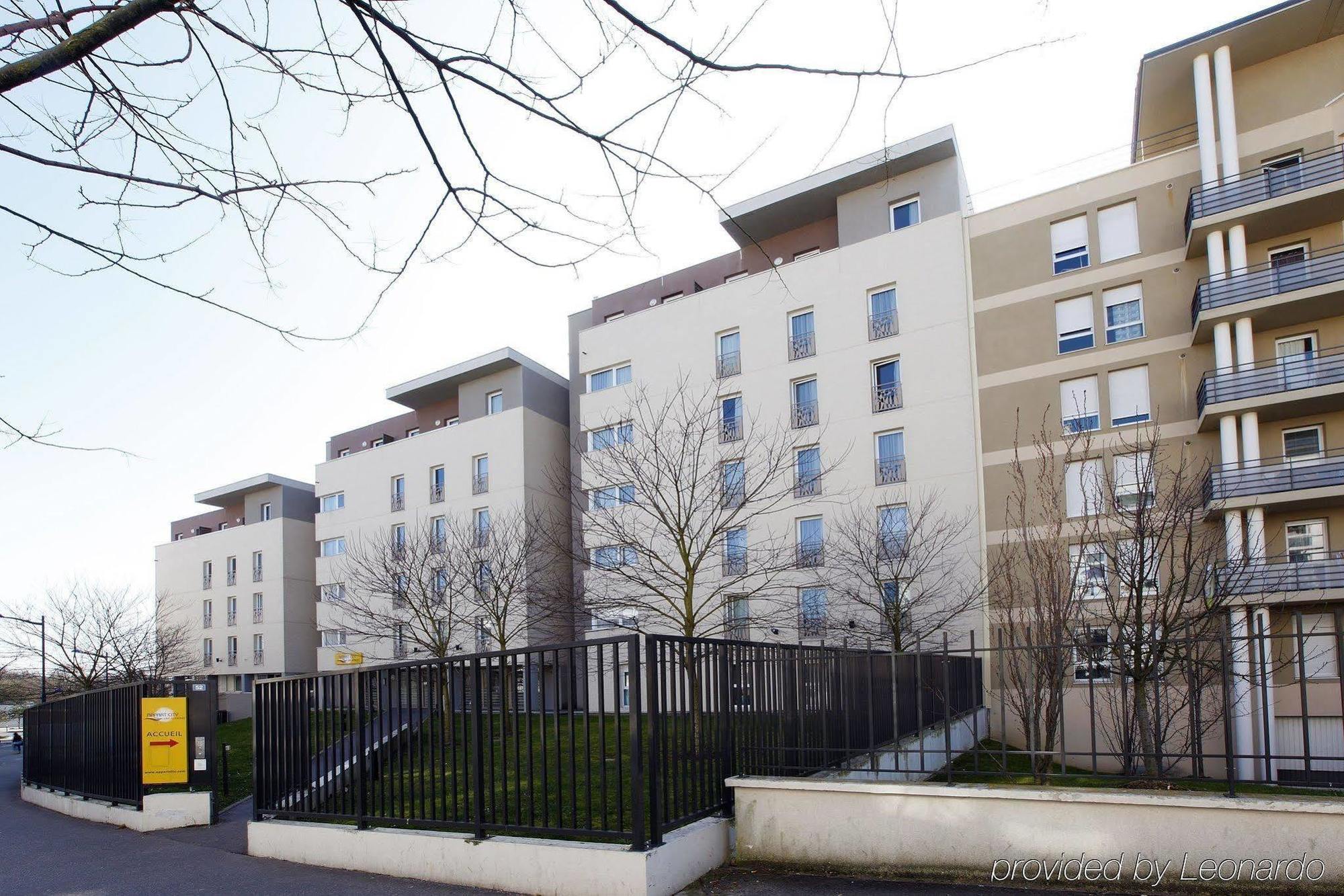 Appart'City Pontoise Cergy-Le-Haut Zewnętrze zdjęcie